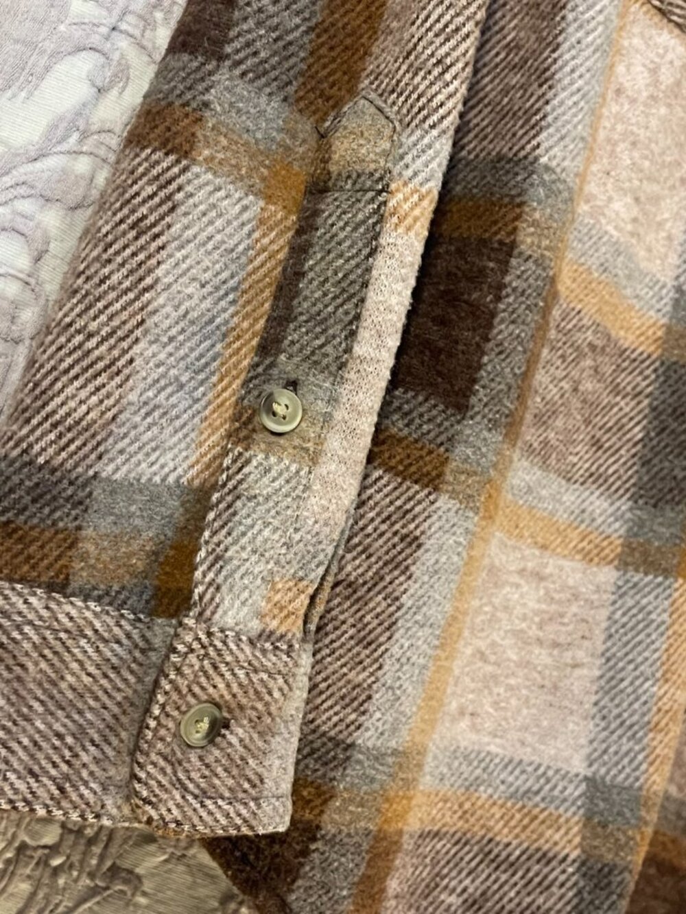 beachlunchlounge LG Flannel Cozy Burg/Pnk/Org Plaid L/S Dbl Pocket B-Down Shirt - Picture 13 of 16